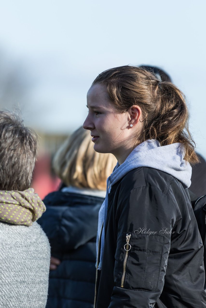 Bild 185 - C-Juniorinnen SV Steinhorst/Labenz - TSV Friedrichsberg-Busdorf : Ergebnis: 5:0